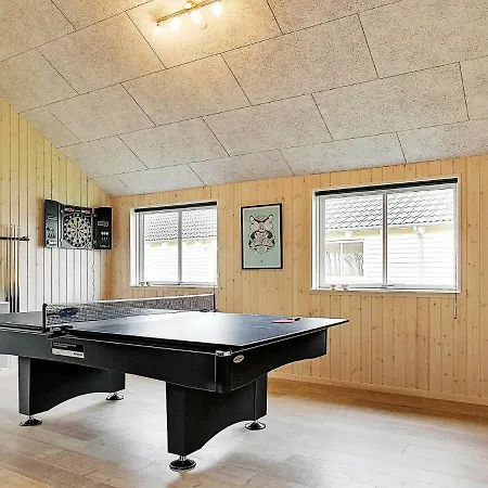 度假居 16 Person In Hasselberg 卡珀尔恩